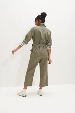 Oceane Femme Fête Jumpsuit - Vetiver -Mode Weft Sales Store 0092 Oceane Vetiver 1077 web 342e048d ad7c 413b aa01 657218bd8514