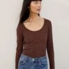 Itana Long Sleeve Scallop Knit Tee - Black Brown -Mode Weft Sales Store 0110 Itana Scallop Black Brown 02065 web 864f2c42 c6a6 4b51 b11e 140bcddaca00