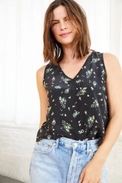 Tori Silk Tank -Mode Weft Sales Store 0211ToriBolinasFloral 6668 web