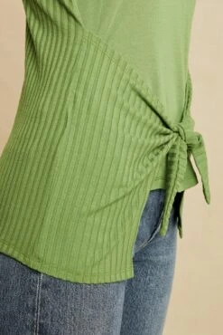 Celeste Knit Tank - Pear -Mode Weft Sales Store 0456 Celeste Pear 0124 web da759d90 c44d 4815 be64 3f76f5bc2606