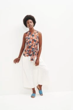 Natalie Upcycled Tank - ReAmour -Mode Weft Sales Store 0458 Natalie Lipari Floral v2 1815 web b2f7dae9 a120 4ce1 a613 55de24bd7390