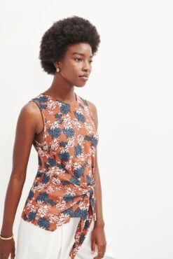 Natalie Upcycled Tank - Lipari Floral - ReAmour -Mode Weft Sales Store 0458 Natalie Lipari Floral v2 1846 web 0a39cb6f c674 4692 ade2 4cf40a6dbe1c