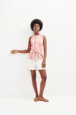 Natalie Upcycled Tank - ReAmour -Mode Weft Sales Store 0458 Natalie Madera Check 0740 web c7821013 26ff 4757 a3bd fa833898f22b