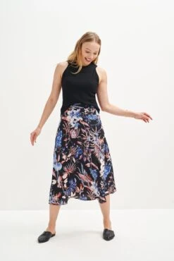 Leomie Paris Rib Tank - ReAmour -Mode Weft Sales Store 0474 Leomie Black 0845 web 04614f0c 2a5d 402d b89b 61a3c1589b71