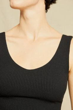 Rosa Paris Rib Tank - Black - ReAmour -Mode Weft Sales Store 0516 Rosa Black 0724 web 33988894 c610 4522 abe6 f0ec2f068f23