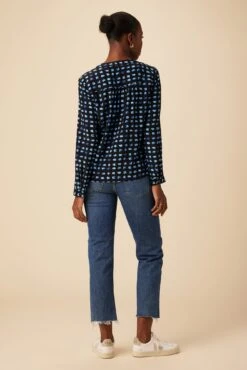 Kaya Washable Silk Blouse - Squared Up Black -Mode Weft Sales Store 05 8509R1 Kaya Squared Up Black 3