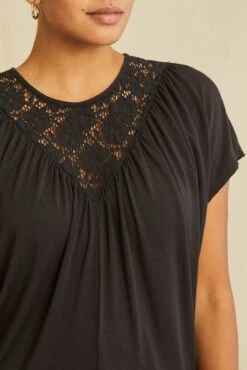 Mayr Lace Dream Knit Tee - Black -Mode Weft Sales Store 0675 Lace Inset Mayr Black 4174 web 5565e0ce 1b2e 44fc 8ff0 cc1158a1550f