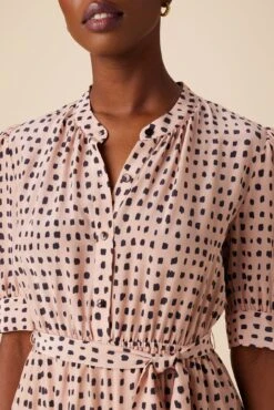 Malta Washable Silk Dress - Valencia Dot Pink 9 Malta Washable Silk Dress - Valencia Dot Pink -Mode Weft Sales Store 10081 Malta Silk Valencia Dot 4