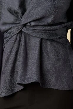 Clemence Cupro Viscose Jacqaurd Blouse - Midnight Blue -Mode Weft Sales Store 10096 LS Clemence Midnight Blue 4