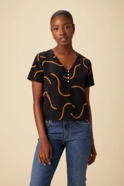 Suri Washable Silk Blouse - Waves Caramel