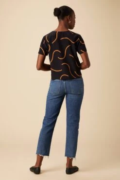 Suri Washable Silk Blouse - Waves Caramel -Mode Weft Sales Store 13 10161 Suri Waves Caramel 3