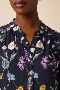 Charlotte 3/4 Sleeve Ecovero Blouse - Gemini Navy -Mode Weft Sales Store 16 10143 Charlotte Viscose Gemini Navy 4