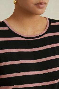 Berkeley Dream Knit Tee - Black And Quartz -Mode Weft Sales Store 9493SSBerkeleySausalitoBlackQuartzStripe 3321 web 7ff712d4 e623 4a0d 8f7b f64ee53d8532