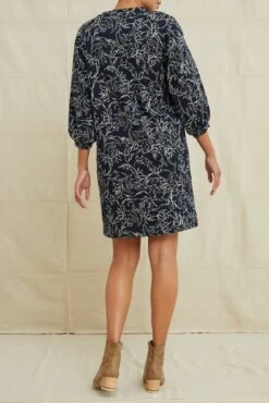 Whit Knit Dress - Larkspur -Mode Weft Sales Store 9972WhitLarkspur 0654 web b43b70ed 5591 4a29 842d 85fb41256c0c